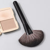 Luxury Wooden Handle Fan Makeup Brush Finishing Powder Brush Multi-use Brush for Face and Body Professional Makeup Brush for Sal